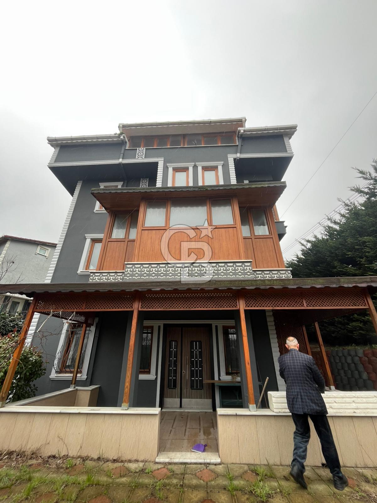 ARNAVUTKÖY TAŞOLUKTA SATILIK MÜSTAKİL VİLLA