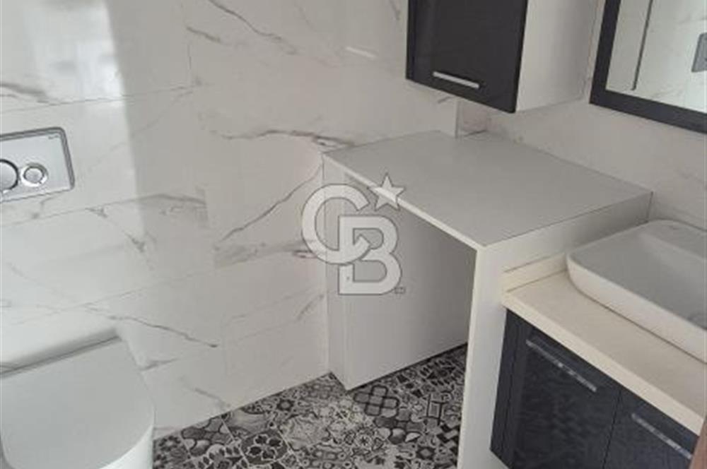 ÇİĞLİ MARKA 333 SİTESİ 1+1 BOŞ SATILIK DAİRE 