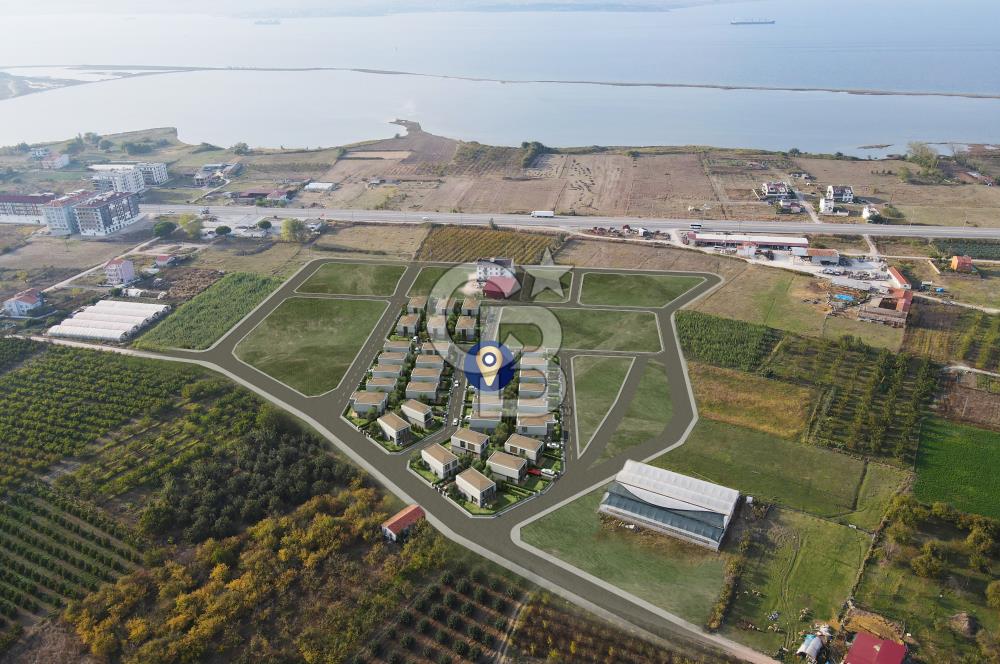 Çanakkale Lapseki Çardak'ta Boğaz Manzaralı Satılık Villa Arsası