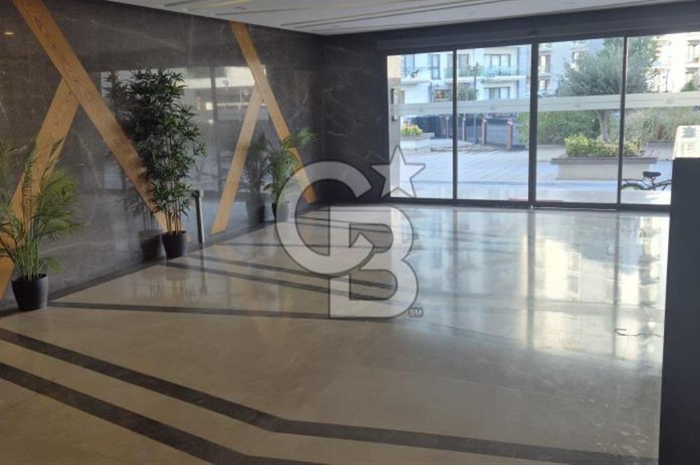 ÇİĞLİ MARKA 333 SİTESİ 1+1 BOŞ SATILIK DAİRE 