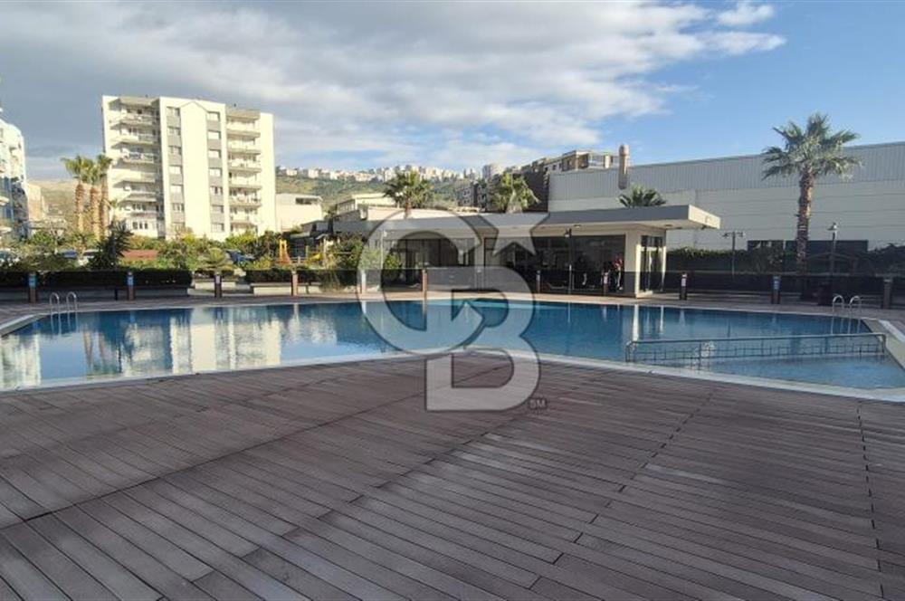 ÇİĞLİ MARKA 333 SİTESİ 1+1 BOŞ SATILIK DAİRE 