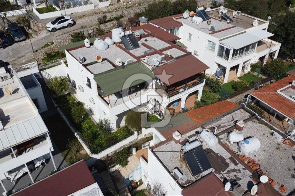 GÜMBET ESKİÇEŞME'DE DENİZ MANZARALI SATILIK 3+1 İKİZ VİLLA