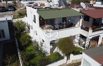 GÜMBET ESKİÇEŞME'DE DENİZ MANZARALI SATILIK 3+1 İKİZ VİLLA