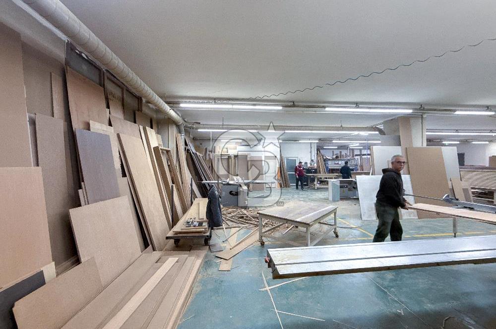 Büyükçekmece'de İskanlı 3200m² Satılık Fabrika & Üretim Tesisi