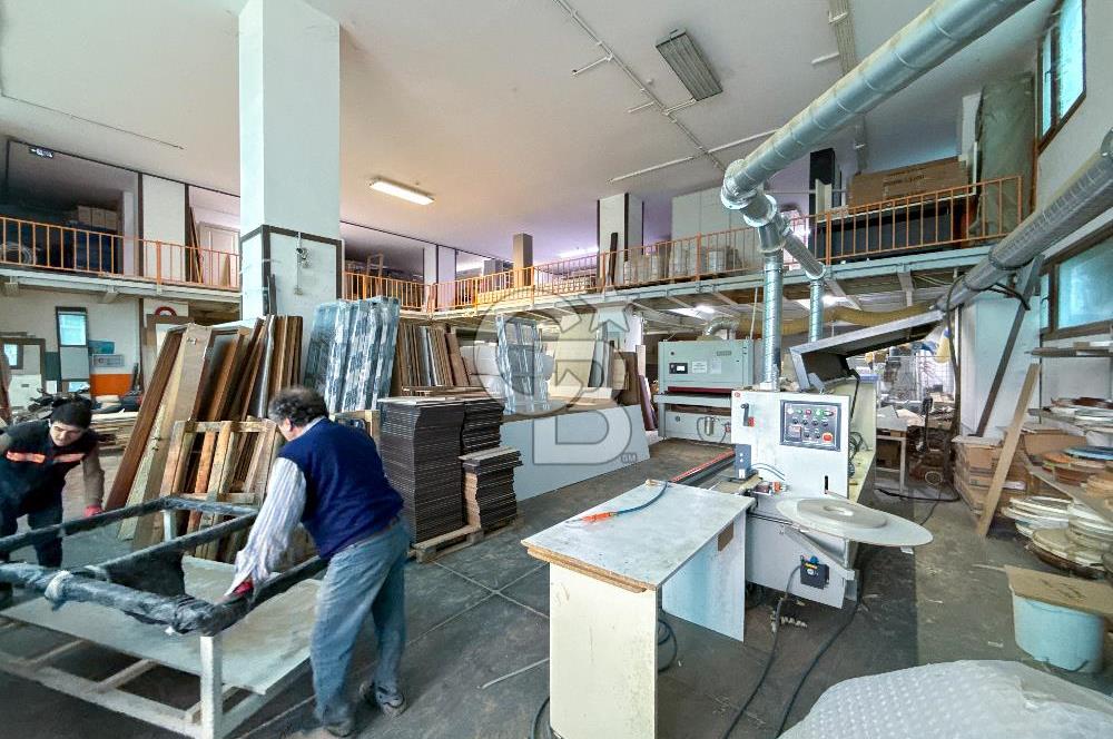 Büyükçekmece'de İskanlı 3200m² Satılık Fabrika & Üretim Tesisi