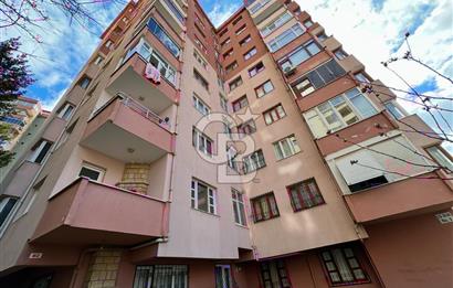 KARTAL ÖZ KALE SİTESİNDE KİRALIK GENİŞ 3+1