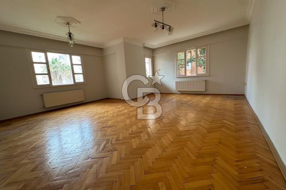 KARTAL ÖZ KALE SİTESİNDE KİRALIK GENİŞ 3+1