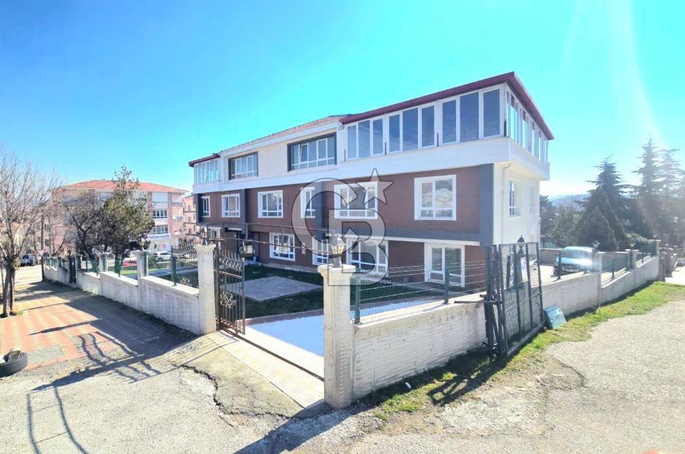 SANATORYUM CAD. ÜZERİ KOMPLE KİRALIK 4 KATLI YAPILI BİNA