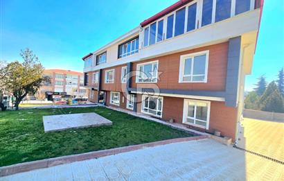 SANATORYUM CAD. ÜZERİ KOMPLE KİRALIK 4 KATLI YAPILI BİNA