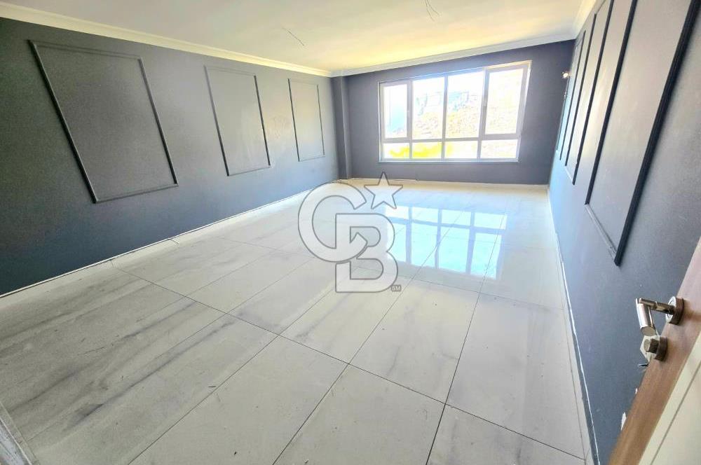 SANATORYUM CAD. ÜZERİ KOMPLE KİRALIK 4 KATLI YAPILI BİNA