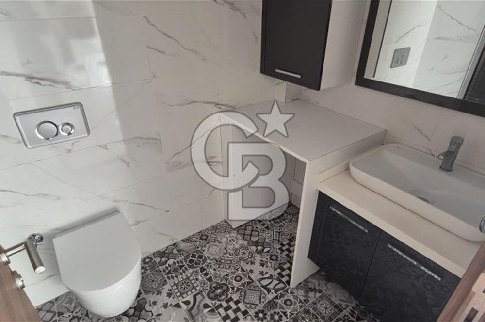 ÇİĞLİ MARKA 333 SİTESİ 1+1 BOŞ SATILIK DAİRE 