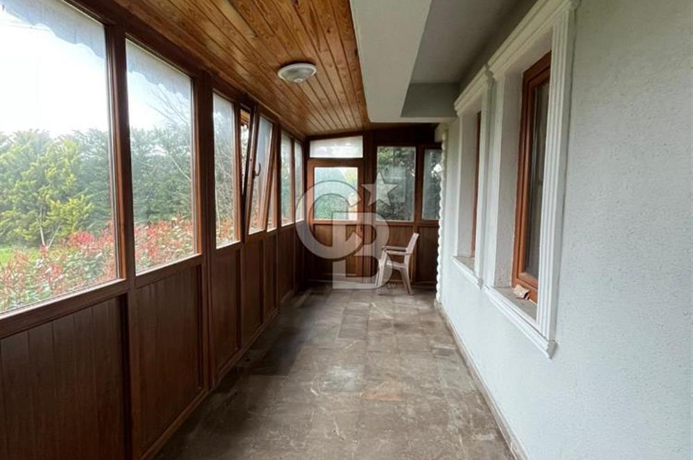 ARNAVUTKÖY TAŞOLUKTA SATILIK MÜSTAKİL VİLLA