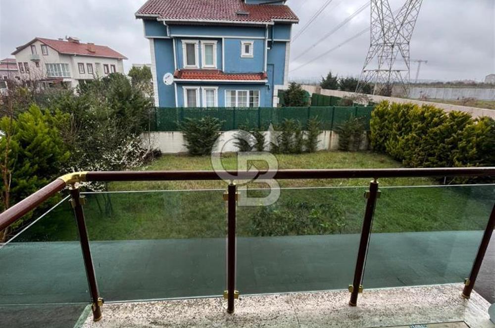 ARNAVUTKÖY TAŞOLUKTA SATILIK MÜSTAKİL VİLLA