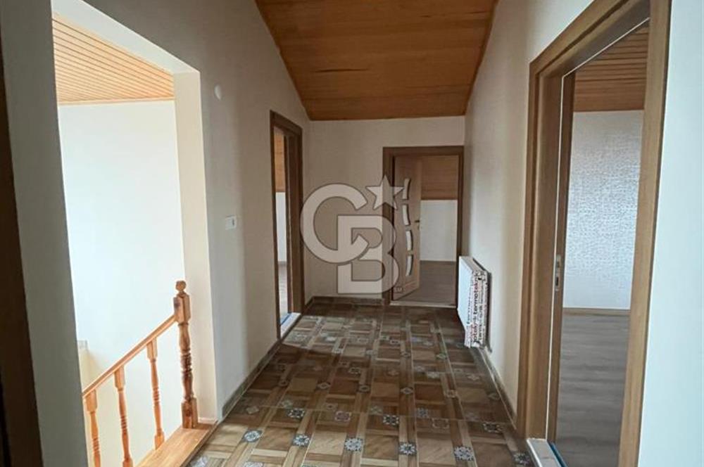 ARNAVUTKÖY TAŞOLUKTA SATILIK MÜSTAKİL VİLLA