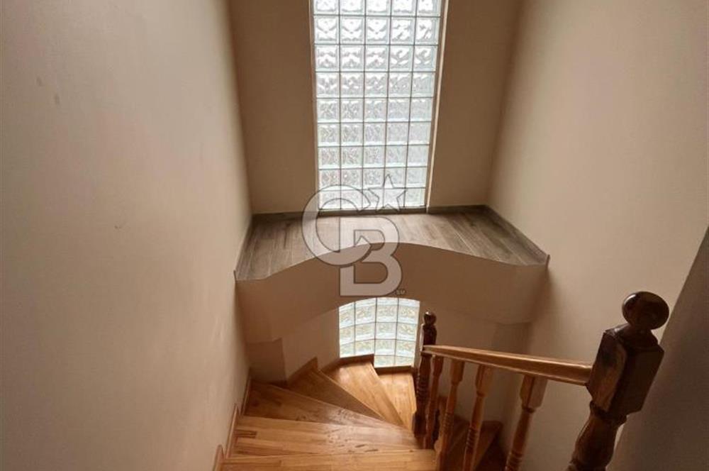 ARNAVUTKÖY TAŞOLUKTA SATILIK MÜSTAKİL VİLLA