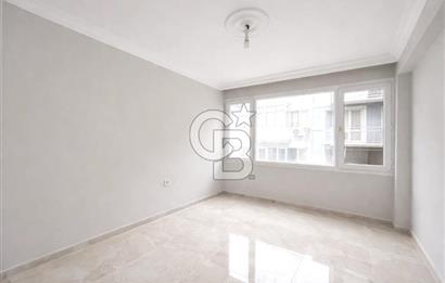 KARATAŞ'TA SATILIK 2+1 DAİRE DENİZ MANZARALI FULL TADİLATLI