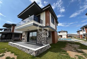 Küçükköy'de Havuzlu Site İçerisinde 4+1 Satılık Villa - 4 - 340231
