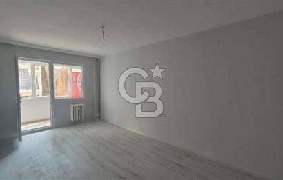 İzmir Küçükyalı'da Tadilatlı 3+1 Yalı Dairesi