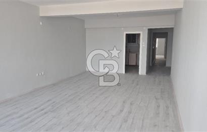 İzmir Küçükyalı'da Tadilatlı 3+1 Yalı Dairesi