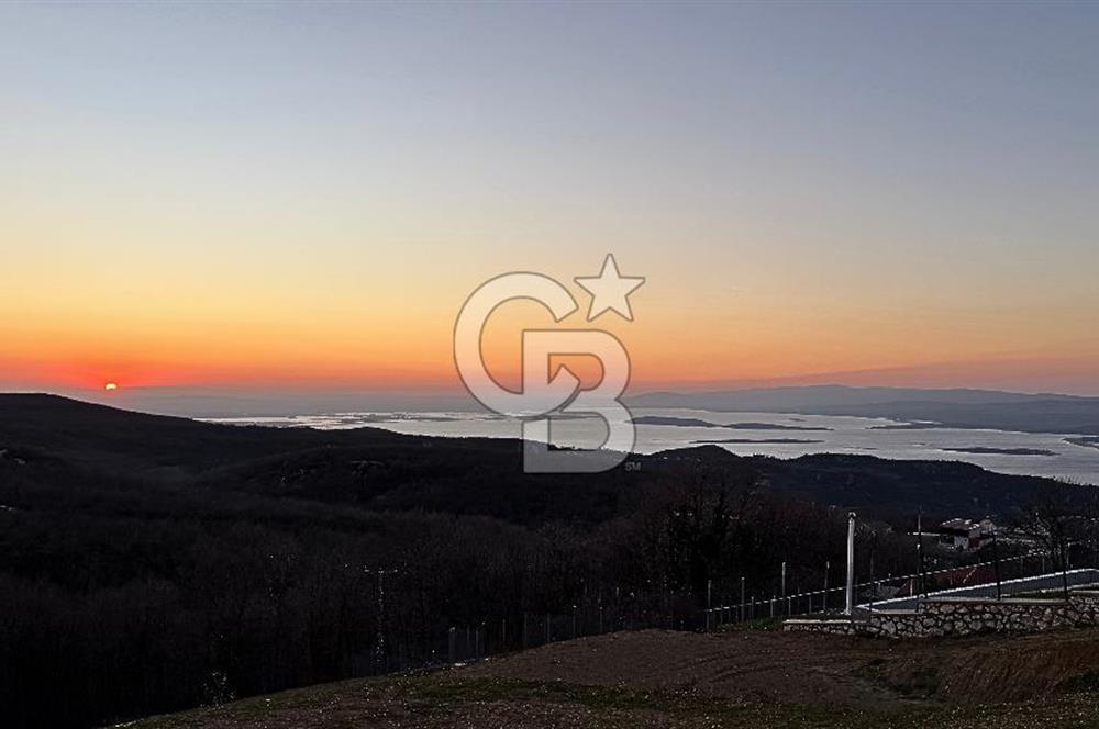Nilüfer Unçukurunda Eşsiz Panoramik Uluabat Gölü Manzarası