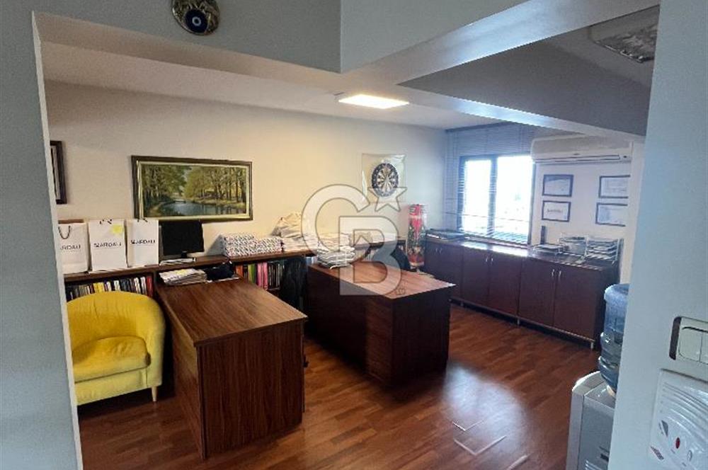 ALSANCAK KAHRAMANLARDA SATILIK OFİS 