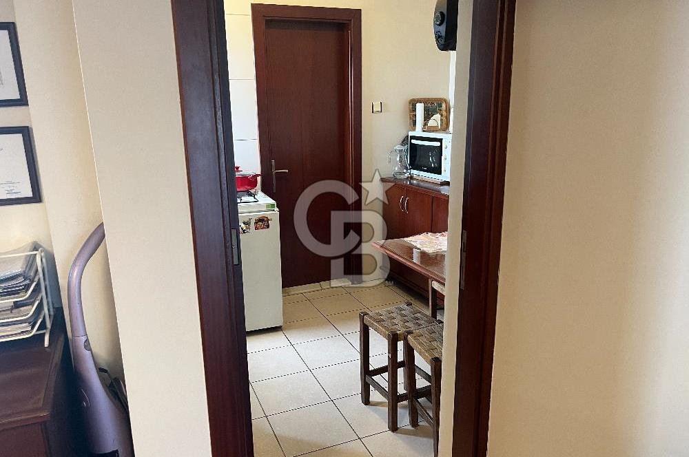 ALSANCAK KAHRAMANLARDA SATILIK OFİS 