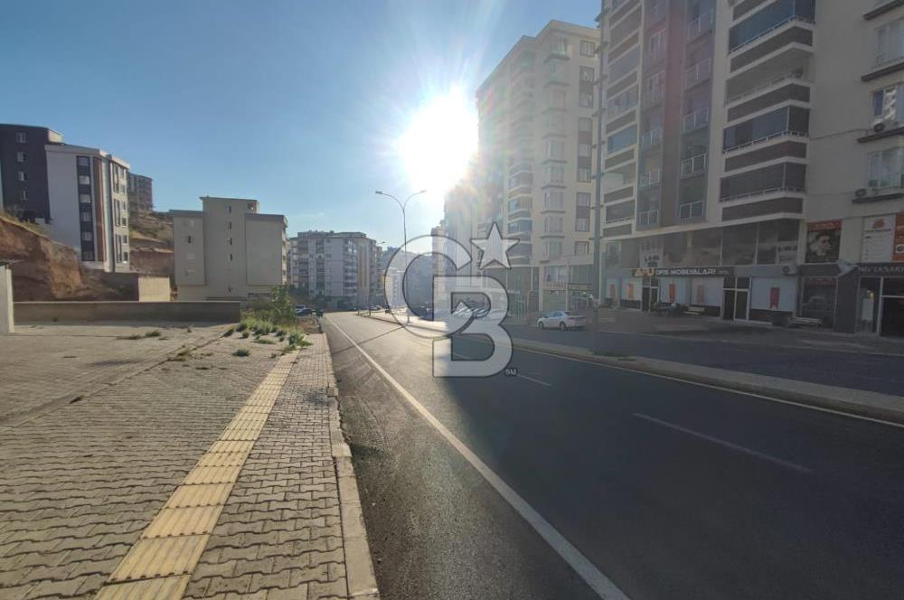 CB'DEN VADİ MAHALLESİNDE ANA CADDE ÜZERİ FIRINLI KİRALIK İŞYERİ