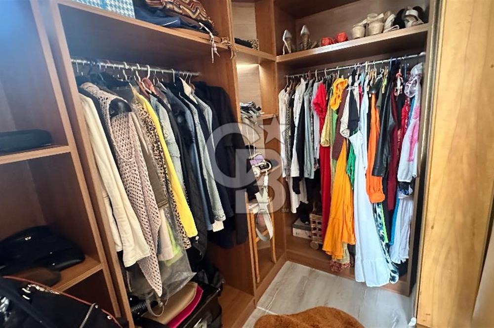 2 NO'LU BEŞİRLİ'DE DENİZ MANZARALI AYRI GİRİŞLİ DUBLEX DAİRE