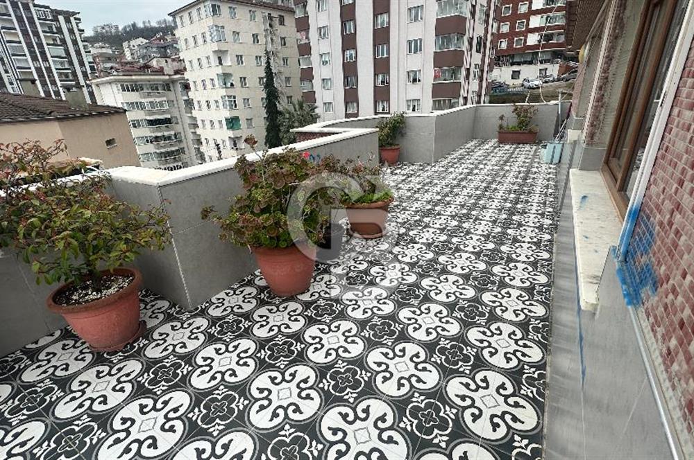 2 NO'LU BEŞİRLİ'DE DENİZ MANZARALI AYRI GİRİŞLİ DUBLEX DAİRE