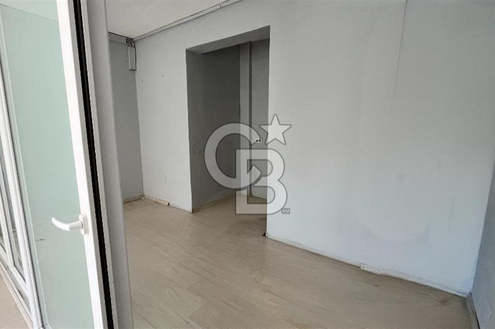Bayraklı Adalet Mahallesi Kiralık Dükkan