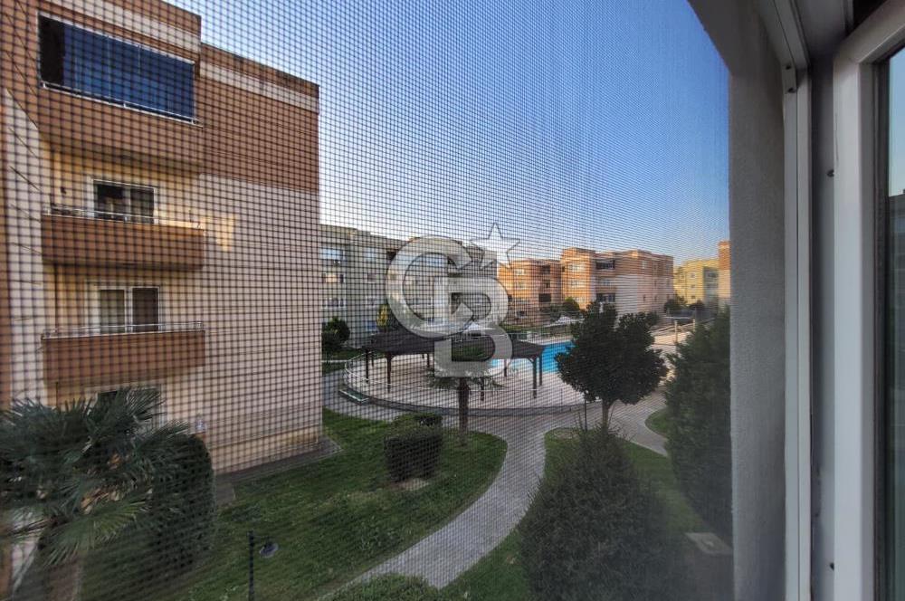 KAVANİUM 832.ADA EVLERİNDE SATILIK 1+1 ARA KAT DAİRE