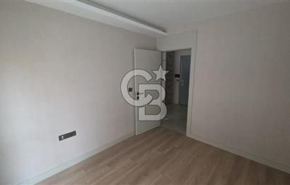 ÖVEÇLER'DE MERKEZE, ULAŞIMA YAKIN 1+1 DAİRE