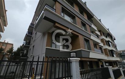 ÖVEÇLER'DE MERKEZE, ULAŞIMA YAKIN 1+1 DAİRE