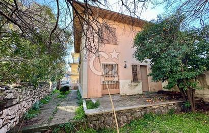 DEÜ Eğitim Fakültesine Yakın Tarihi Dokuda Bahçeli Müstakil Ev 