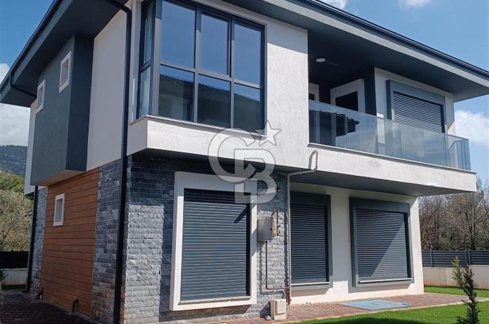 Muğla Menteşe Gülağzı'nda 3+1 Sıfır Lüks Kiralık Villa
