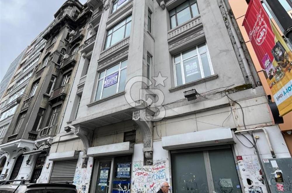 BANKADAN ŞİŞLİ'DE SATILIK CADDE ÜSTÜ BİNA