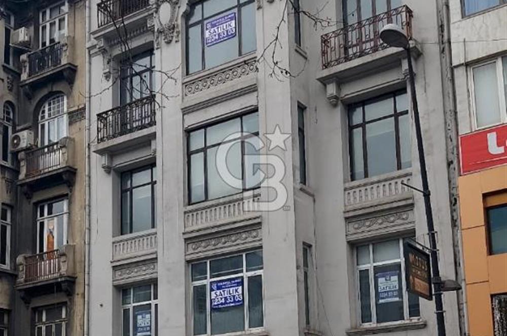 BANKADAN ŞİŞLİ'DE SATILIK CADDE ÜSTÜ BİNA