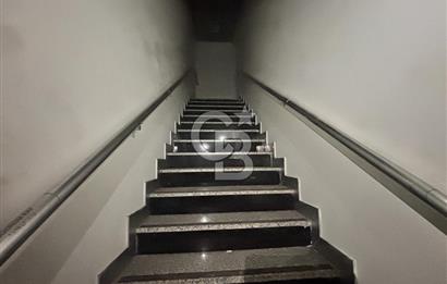 BANKADAN ŞİŞLİ'DE SATILIK CADDE ÜSTÜ BİNA