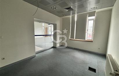 BANKADAN ŞİŞLİ'DE SATILIK CADDE ÜSTÜ BİNA