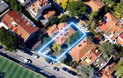 Koşuyolu Parkına Cephe Ticari+Konut İmarlı Bina 