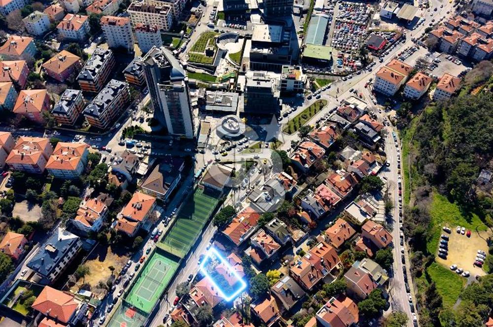 Koşuyolu Parkına Cephe Ticari+Konut İmarlı Bina 