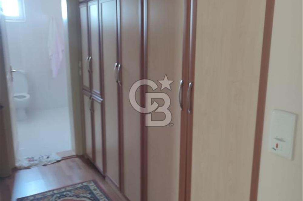 Doğankent Çavuşlu'da 4000 m2 Arsada 3+1 - 2 Mutfaklı Satılık Ev