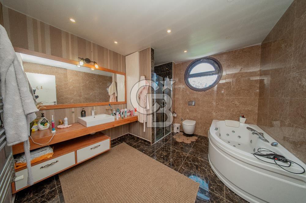 Antalya Duacı'da Satılık Villa: 776m² Arsa, İskanlı