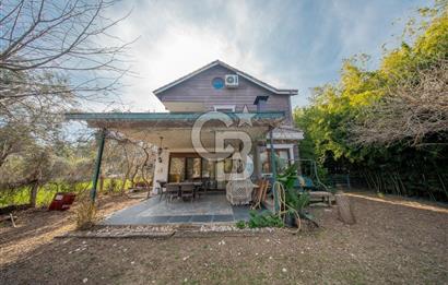 Antalya Duacı'da Satılık Villa: 776m² Arsa, İskanlı