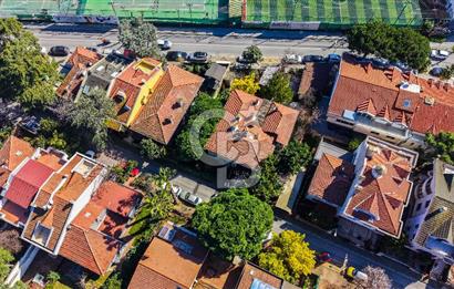 Koşuyolu Parkına Cephe Ticari+Konut İmarlı Bina 