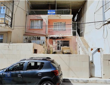 Karabağlar Gülyaka mahallesinde Satilik 2 Katli Bina