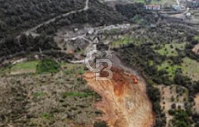 Kemalpaşa kuyucakta köye çok yakın 200m parseller