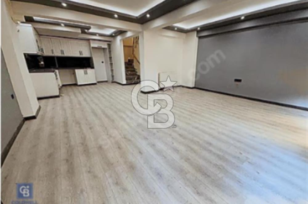 BORNOVA ATATÜRK MAHALLESİNDE 3+1 TRİPLEX VİLLA