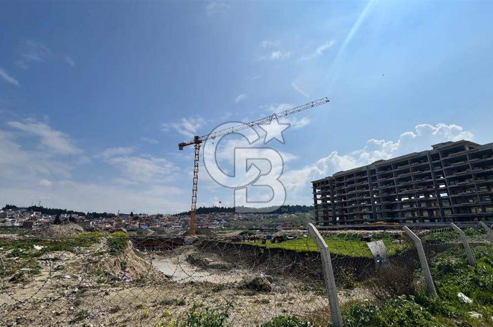 Meydan Feronia Projesinde Havuz Cephe 1+1 Satılık Daire