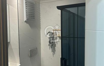 BEYLİKDÜZÜ ADNAN KAHVECİ’DE MELİSA EVLERİ SİTESİNDE 1+1 SATILIK | KREDİYE UYGUN | HAVUZLU SİTE